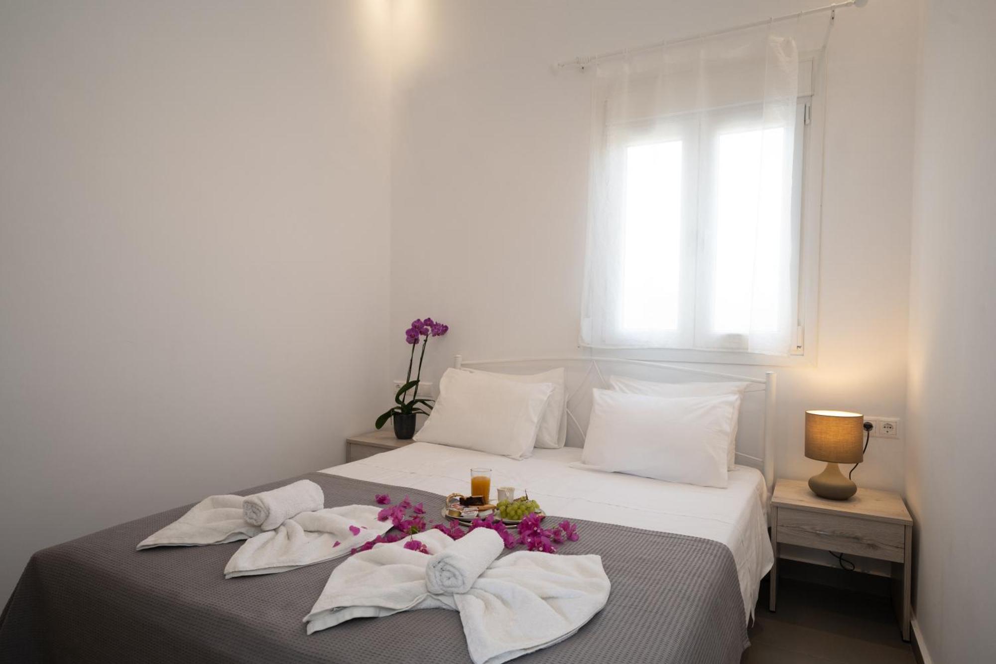 Spilia Apartments & Suites Mykonos Agrari  Bagian luar foto