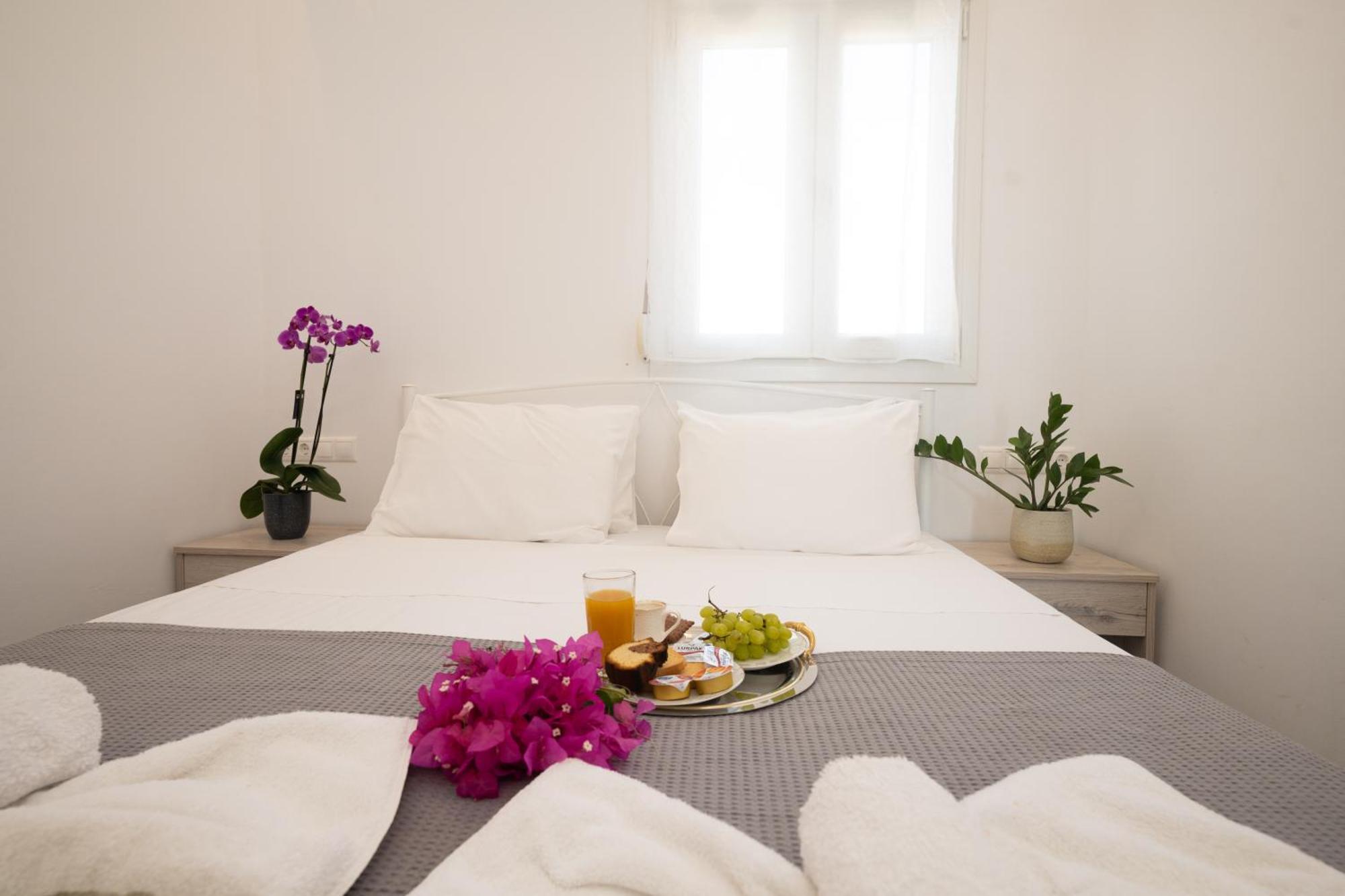 Spilia Apartments & Suites Mykonos Agrari  Bagian luar foto