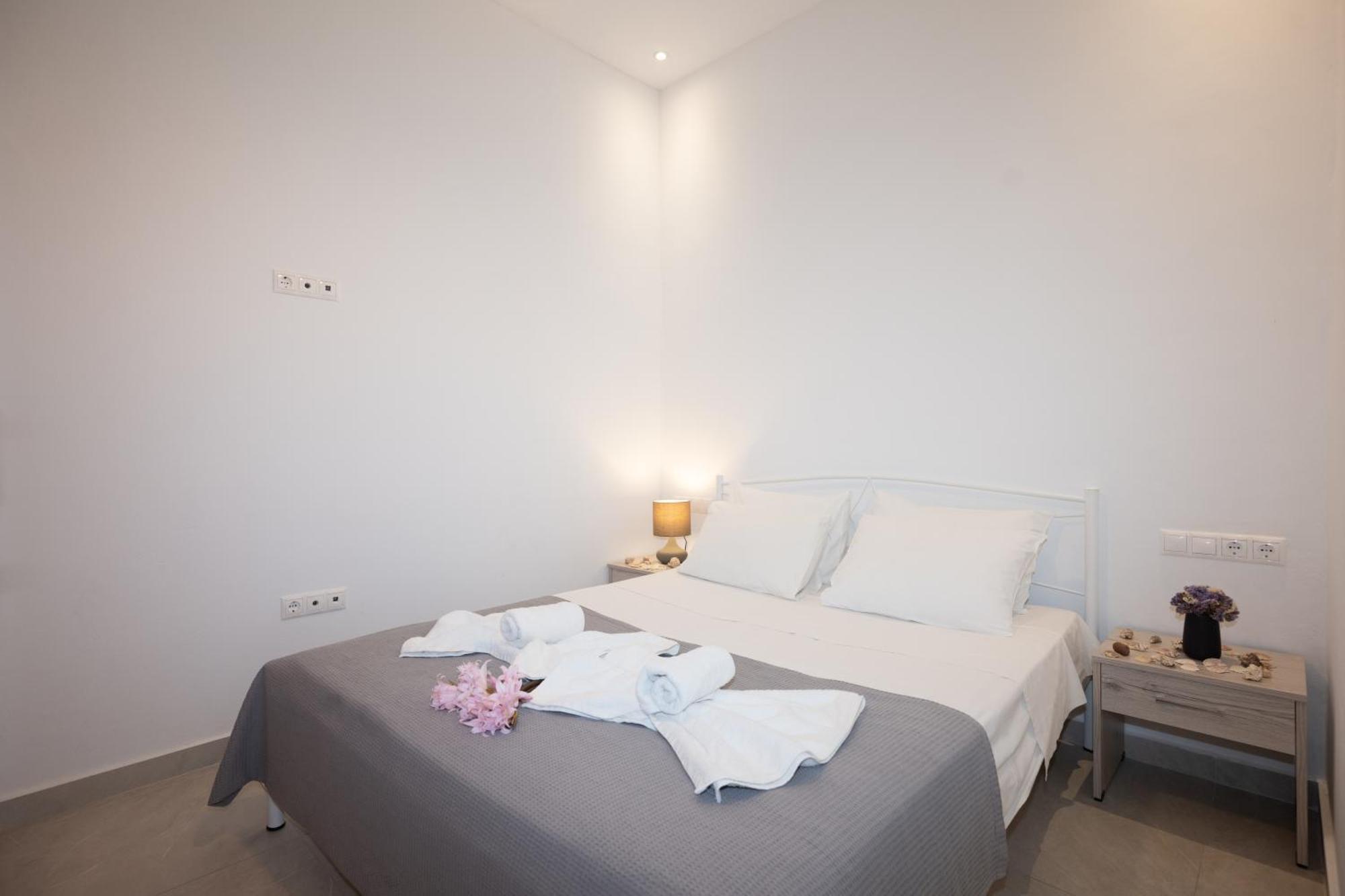 Spilia Apartments & Suites Mykonos Agrari  Bagian luar foto